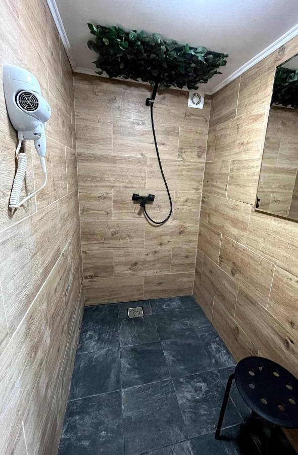 Hotel Flore'S Garden Glamping Bran  Zewnętrze zdjęcie