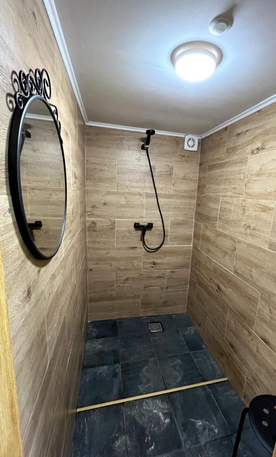 Hotel Flore'S Garden Glamping Bran  Zewnętrze zdjęcie