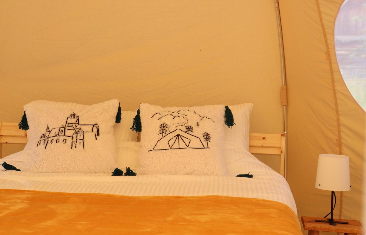 Hotel Flore'S Garden Glamping Bran  Zewnętrze zdjęcie