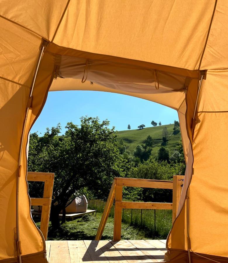 Hotel Flore'S Garden Glamping Bran  Zewnętrze zdjęcie